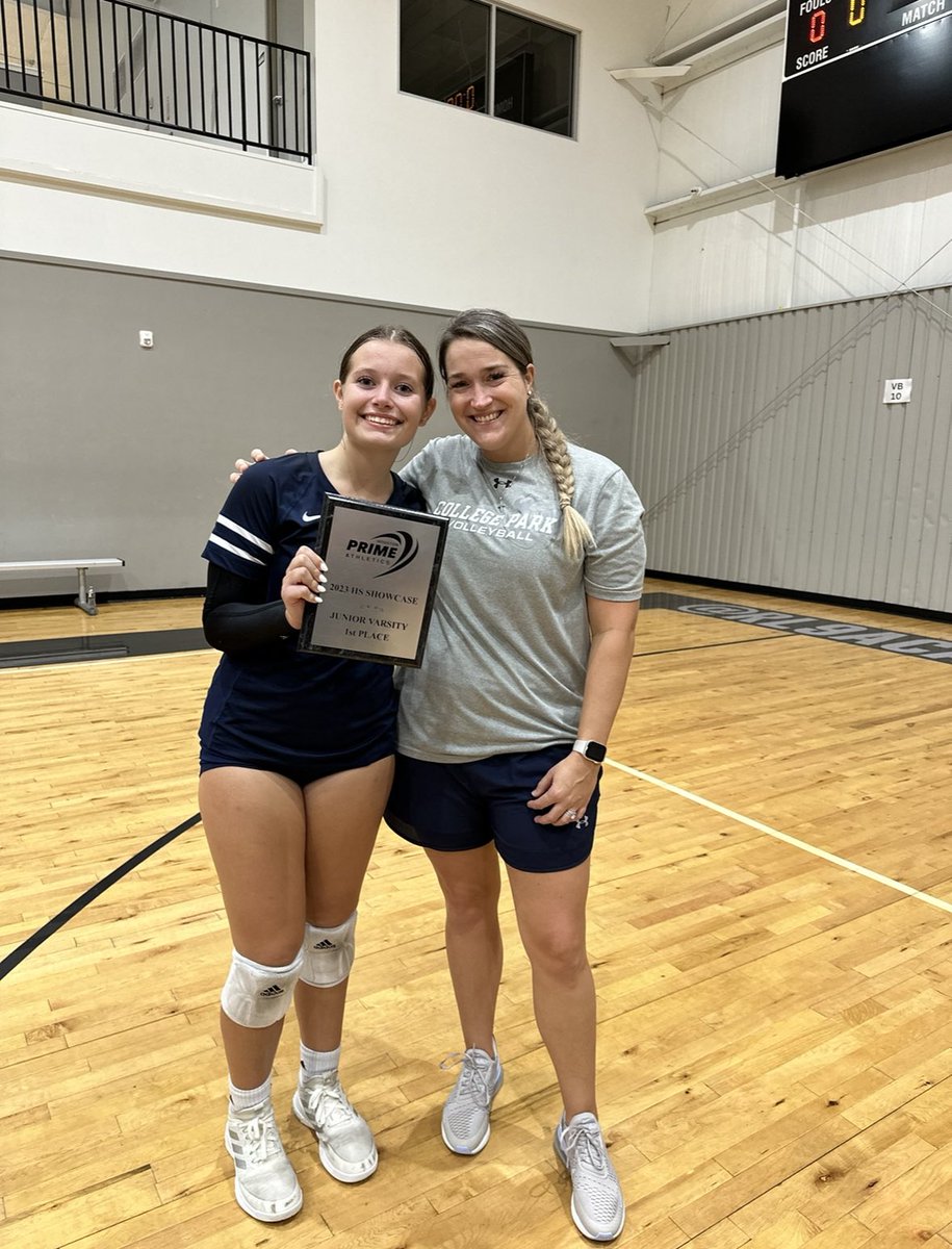 KylieWebsterVB's tweet photo. Happy National Coaches Day! Thanks for your support! 
@CPVBCavs @MoCoMavs https://t.co/RMP7PfLWqu