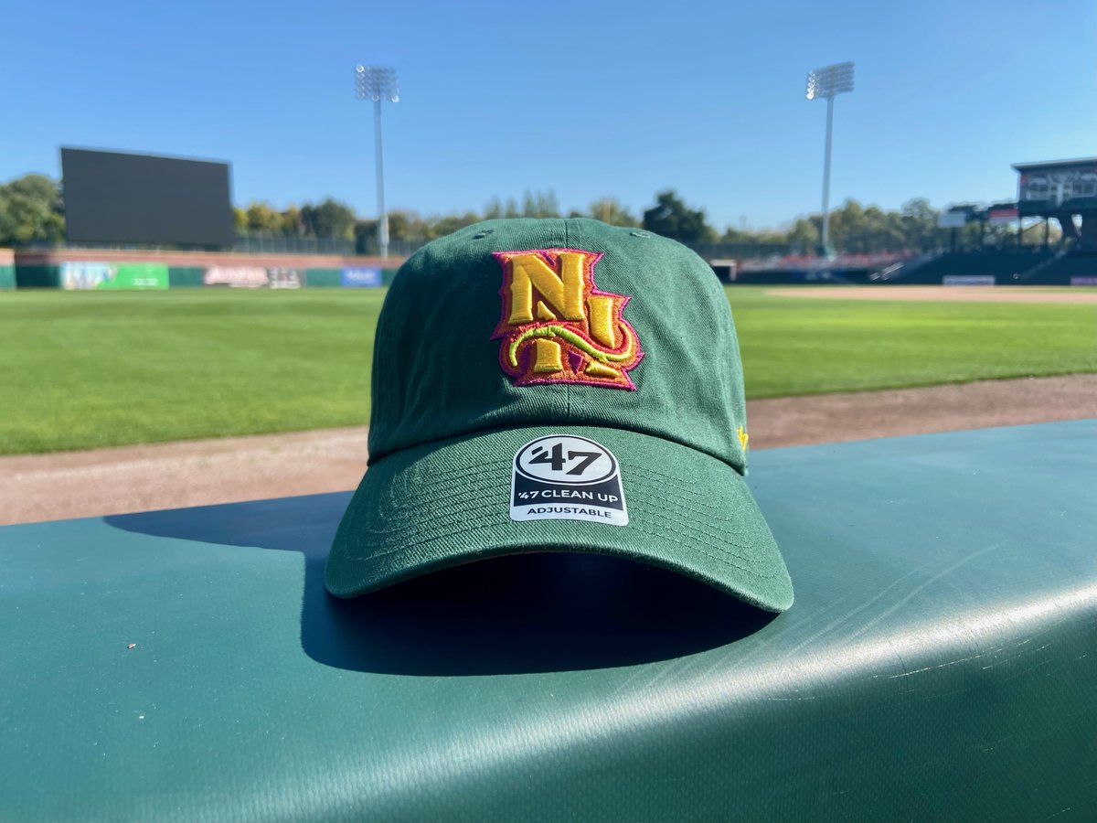 Like &amp; Share for a chance to win an autographed baseball along with this cool hat! Winner will receive a DM on Monday!