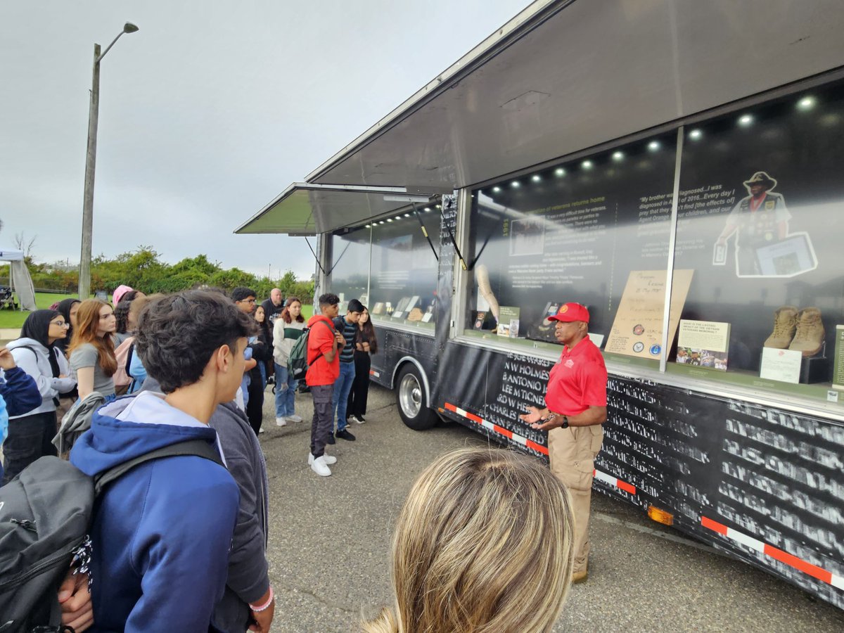 Eliot Lewin tweet media