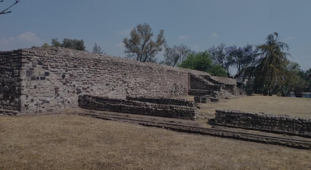 ¿Sabias que?. 
En Naucalpan tenemos una zona Aqueológica ubicada en el Conde. #DeMiPuebloParaElMundo