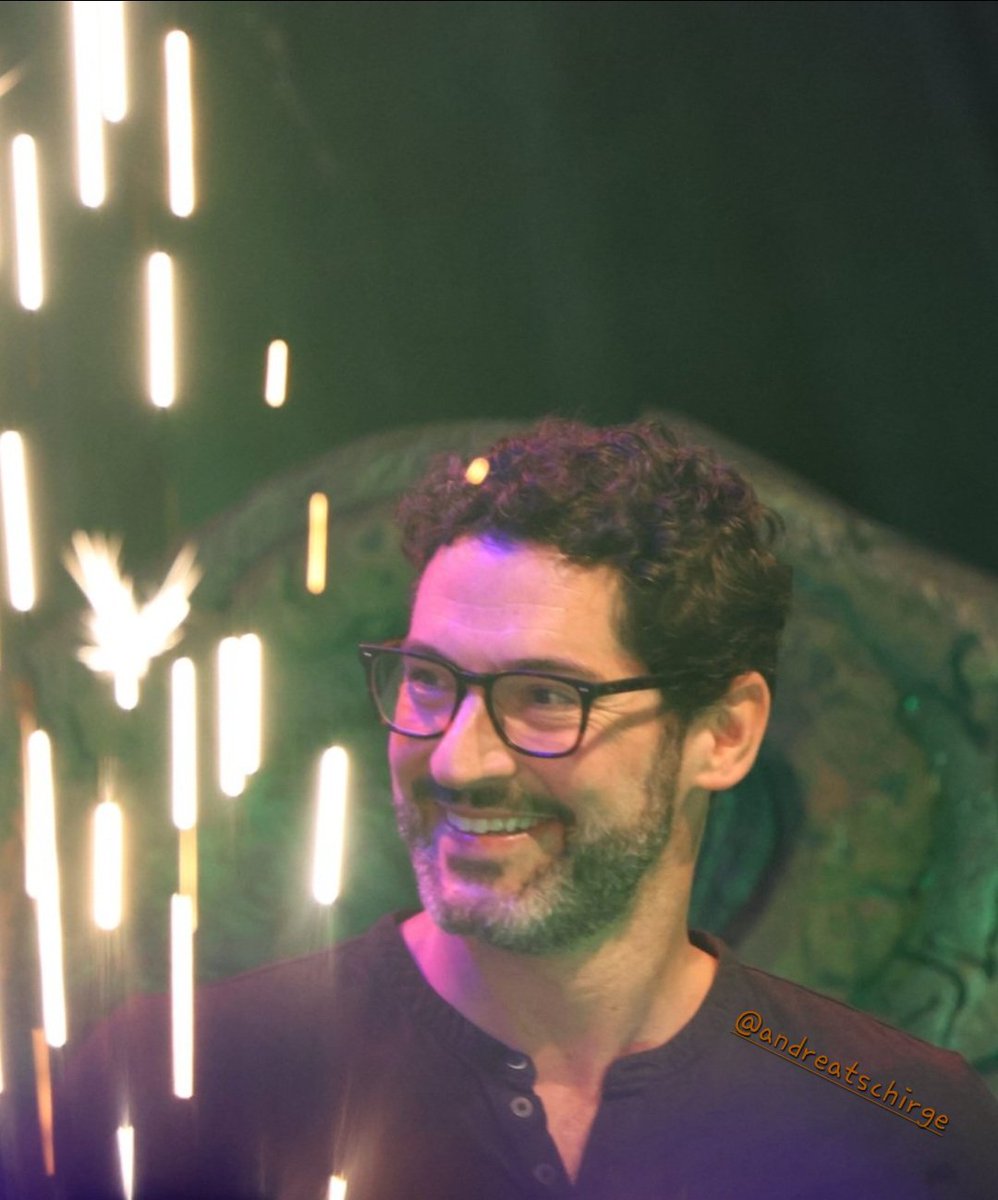 andreatschirge's tweet photo. A week ago #MagicCon2023 had just begun.
What an amazing convention it was with a full programm, wonderful visitors, lovely guests.
Thank you MagicCon and thank you #Lucifamily.
Me: Last week a newbie, now thinking about coming back next year.
#TomEllis https://t.co/cwVfLNwREJ