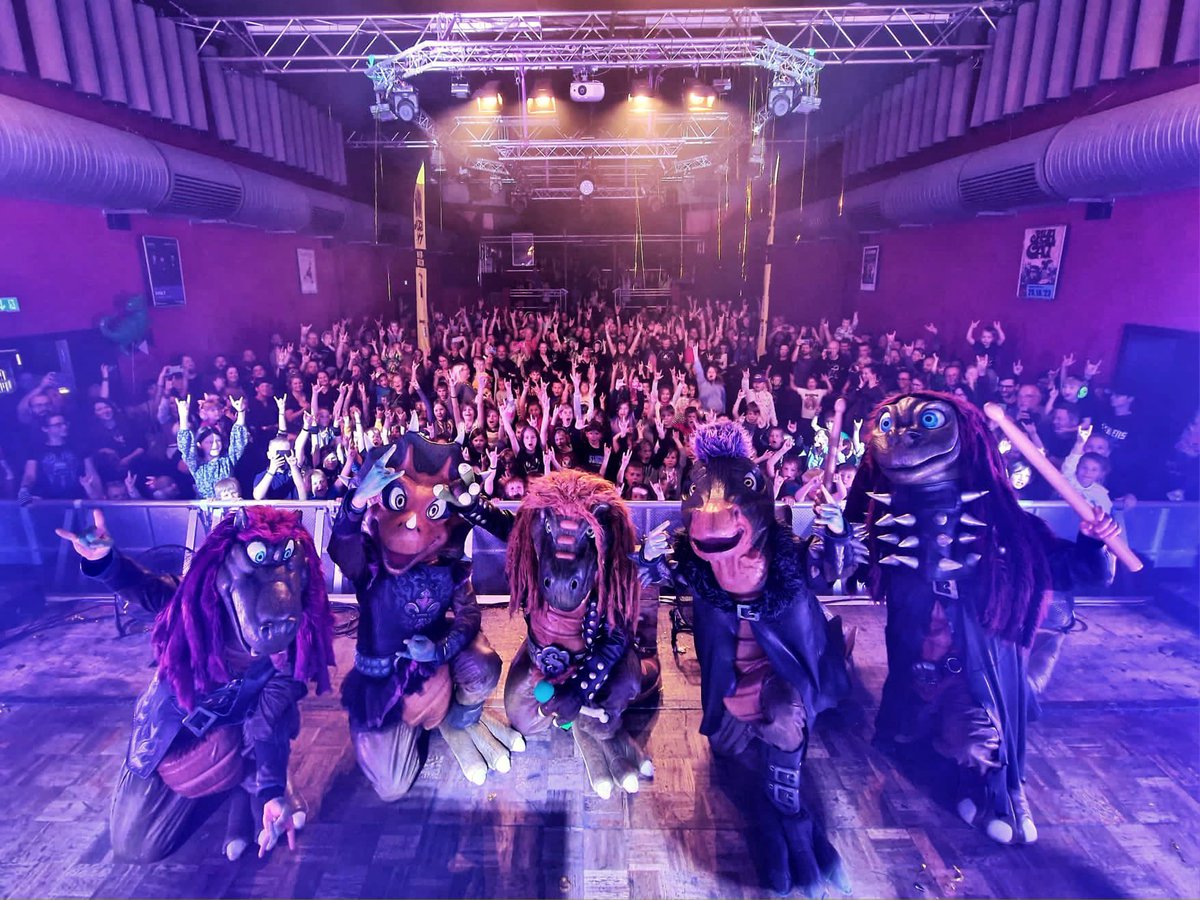 Cottbus, ihr Schlawiner! 💚 Schön, dass ihr da wart - wir hoffen ihr hattet so viel Spaß wie wir. 🎉 Bis bald! 🦖