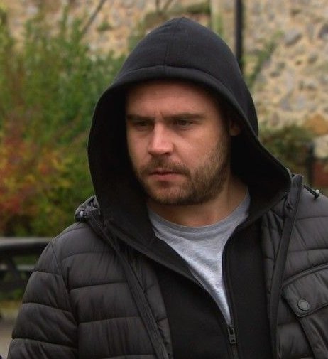 Mili_Mo74's tweet photo. well, can it be that obvious 😜
#AaronDingle
(pic from ED 2019) 😉 https://t.co/bo7gltJOHF