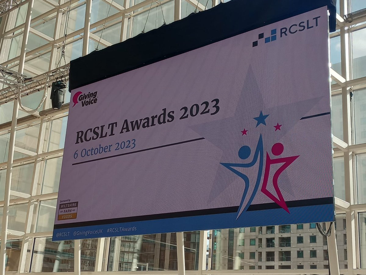 Had a blast today at #RCSLTAwards in Canary Wharf - so honoured to have been awarded a fellowship for the #BetterConversationsLab work and for supporting clinical academic #SLT research. Very grateful to the wonderful @volkmer_anna for nominating me 🥰 @UCLBrainScience