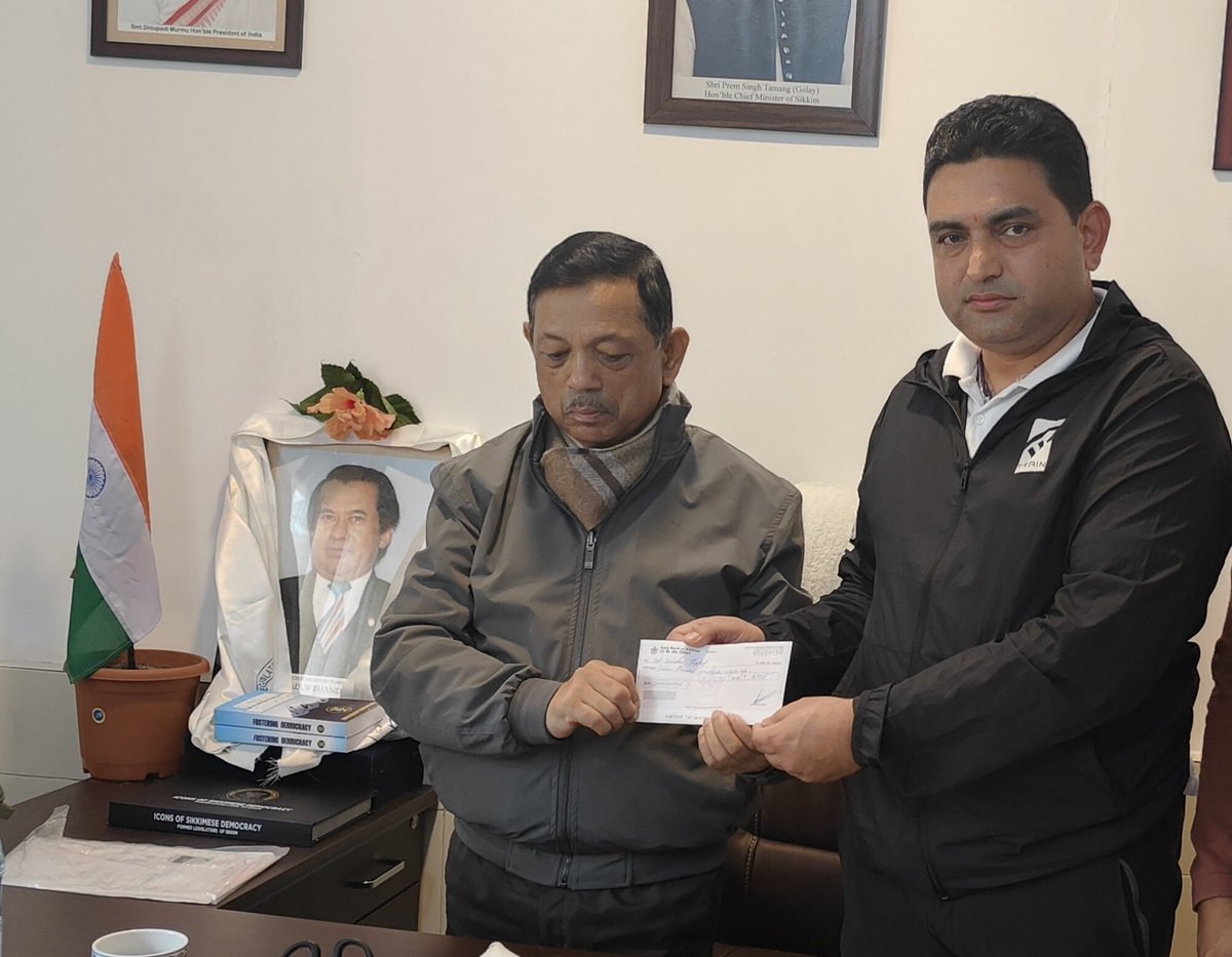 ghataniarjun10's tweet photo. It was unanimously decided in the meeting held today at the office of the FORMER LEGISLATORS' FEDERATION OF SIKKIM at DPH area  Gangtok,  that all members of the FLFS would contribute a month's pension to the Chief Minister's Relief Fund for the victims of the recent calamity. https://t.co/4b02L1tQfz