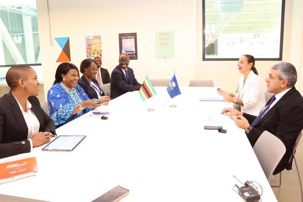 Min of Tourism and Hospitality Industry Zimbabwe tweet media