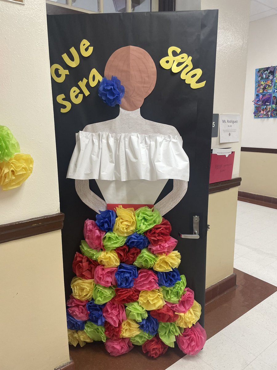 Celebrating National Hispanic Heritage Month with door decorations! <a href="/TBrownEducator/">Dr. Tamekia Brown</a> #HispanicHeritageMonth2023