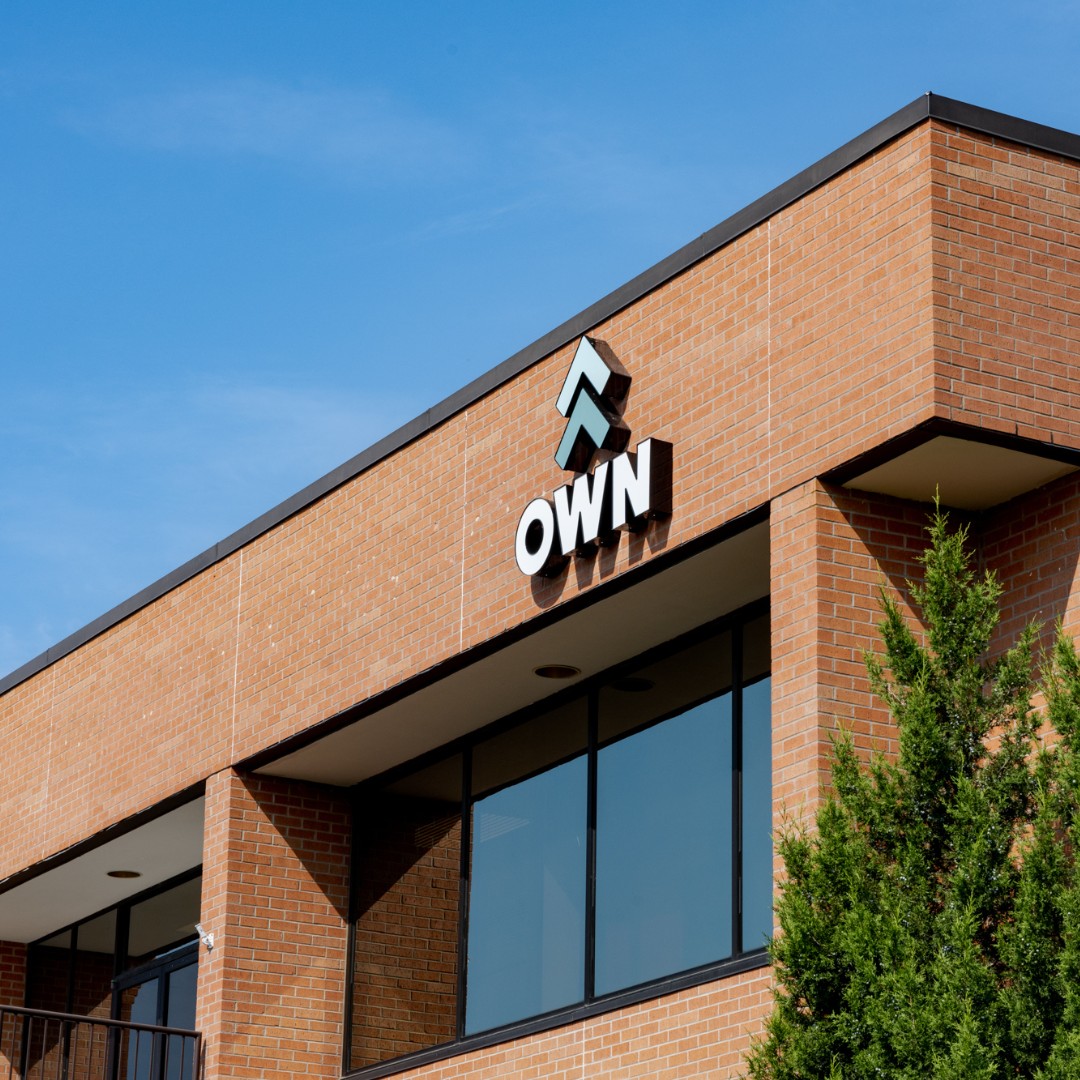 OWN_Engineering's tweet image. It's a *sign* of good things to come at our Overland Park office! (Pun-damental skills at their finest!) #SignsOfSuccess #NewSigns #OfficePuns #WeAreOWN