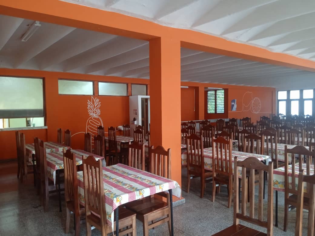 El mejoramiento diario de las condiciones de la vida interna de nuestros artistas en formación, es prioridad de trabajo en Holguín. Agradecidos a la Dirección Provincial de Cultura y su Unidad de Apoyo por todo el cariño de su acompañamiento permanente.