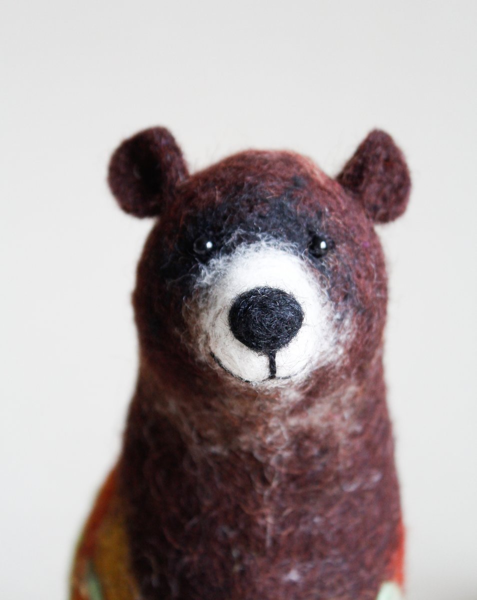 Felt Bear - Grisha. Art Toy, Puppet Grizzly bear kids gift Marionette Woodland plush Stuffed Animal Felted Toys animals. brown, green. etsy.me/3POh7Uw через <a href="/Etsy/">Etsy</a>