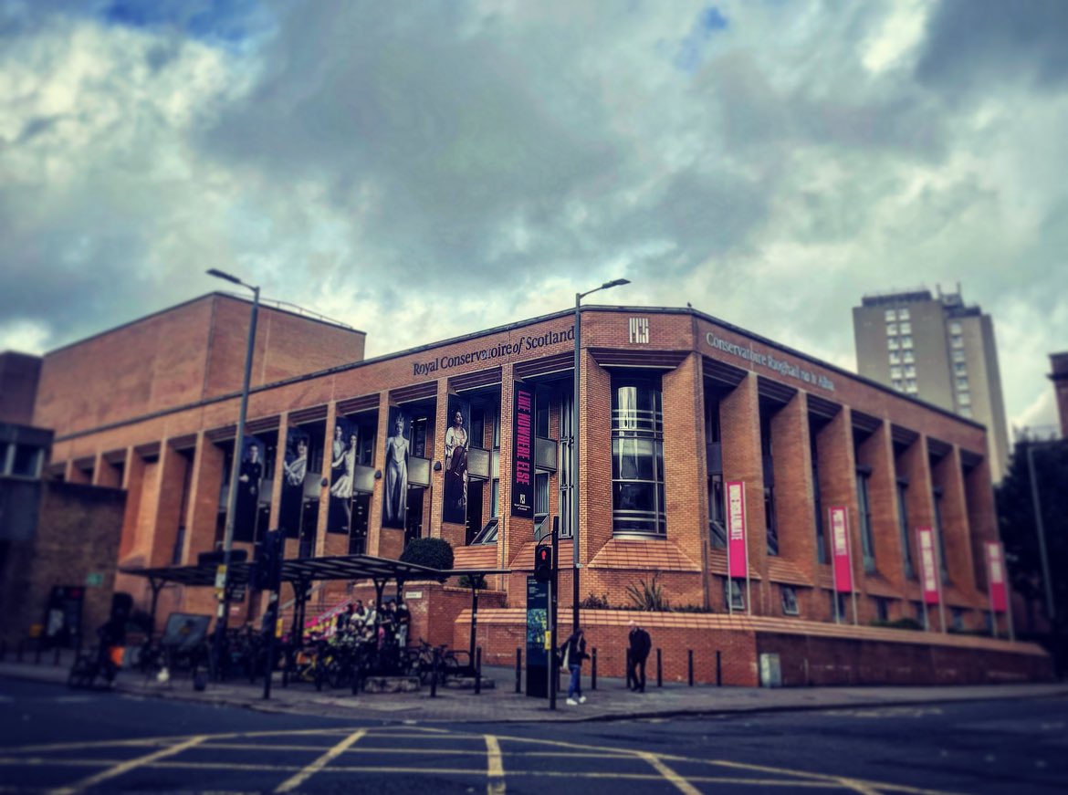 Wonderful to be teaching at the RCS this year. A great first day, working with some wonderful undergraduate student singers. #singingteacher