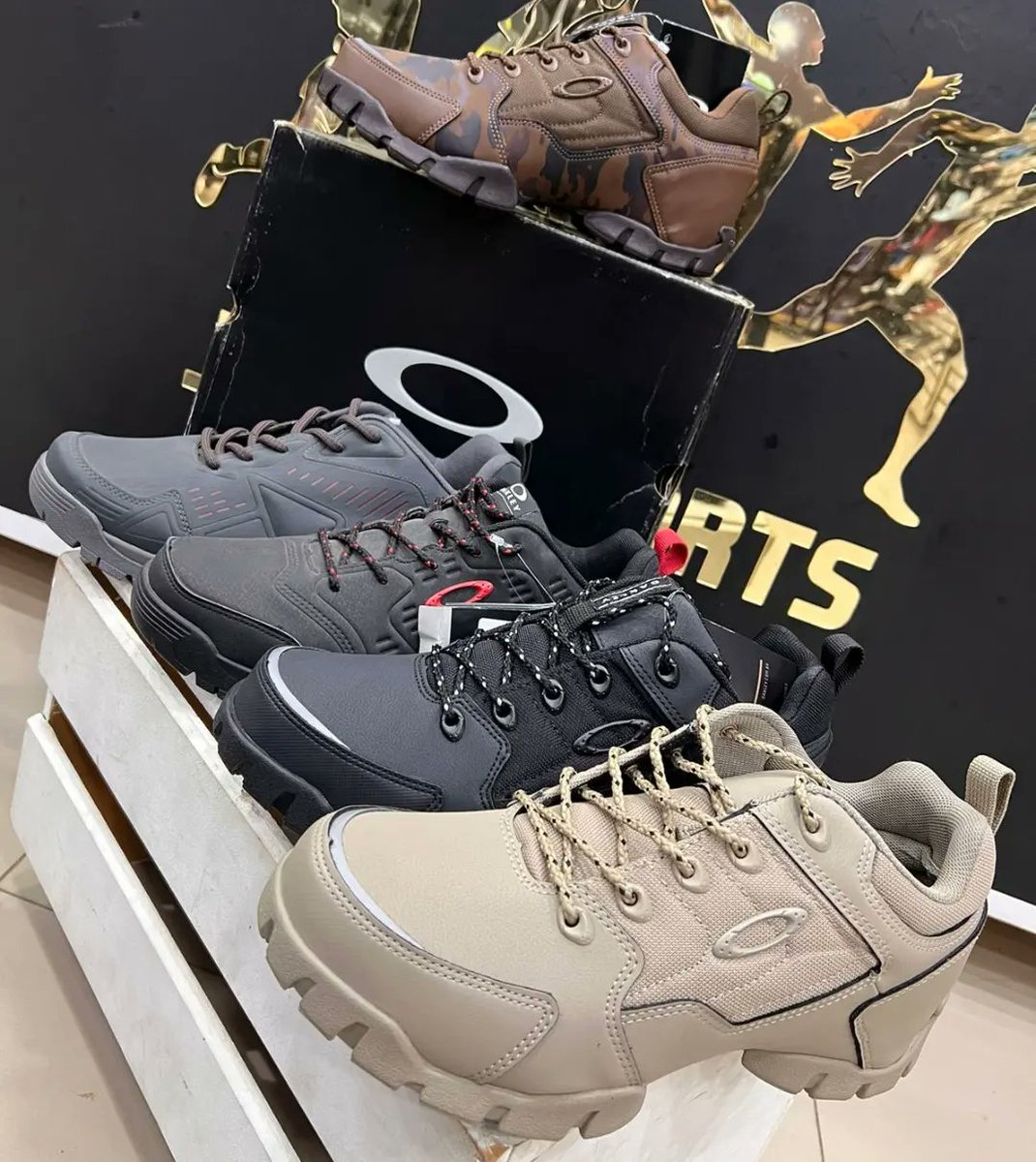 JmixSport's tweet photo. Oakley, sempre inovando e trazendo muito estilo e conforto a voces 🚀🛍

▶️ Realizamos entregas via moto boy por todo RJ, no mesmo dia ENTREGA RÁPIDA 🏍️ . 

 📎 Rua Leopoldo Bulhões 92 

Chama a gente no WhatsApp 📲 21 99864-2898 , um de nossos especialistas irá lhe auxiliar https://t.co/9TPUaByekH