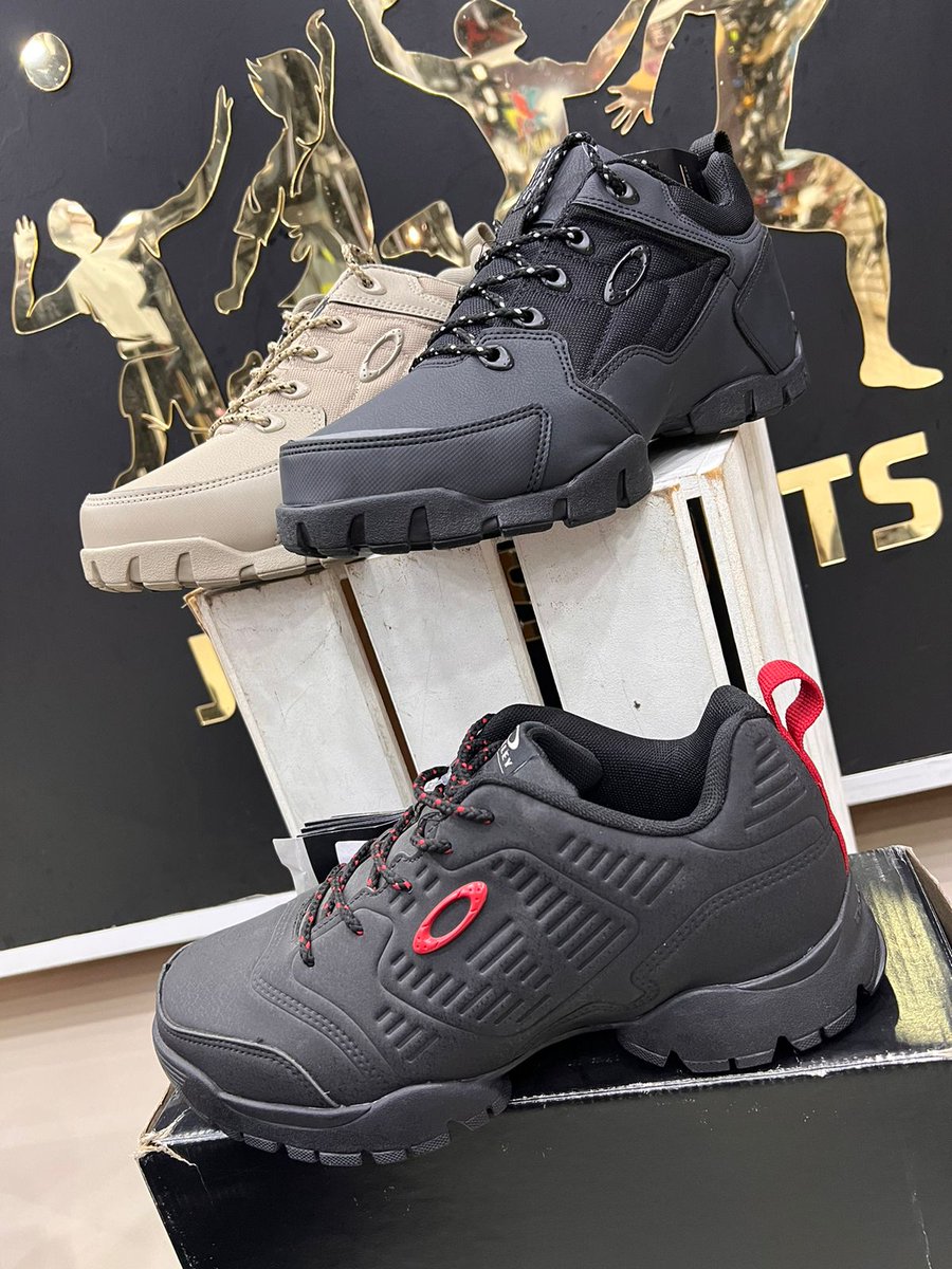 JmixSport's tweet photo. Oakley, sempre inovando e trazendo muito estilo e conforto a voces 🚀🛍

▶️ Realizamos entregas via moto boy por todo RJ, no mesmo dia ENTREGA RÁPIDA 🏍️ . 

 📎 Rua Leopoldo Bulhões 92 

Chama a gente no WhatsApp 📲 21 99864-2898 , um de nossos especialistas irá lhe auxiliar https://t.co/3VgqZELhce