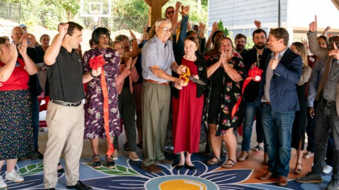 helpATHhomeless's tweet photo. Last Friday, at our playground dedication, we saw a dream come to life! Between the community garden that our kids helped create to the swing set and the slide, our families couldn't be more happy. The positive impact that it has on our community is already so powerful! Allowing https://t.co/NEfe2pWL2D