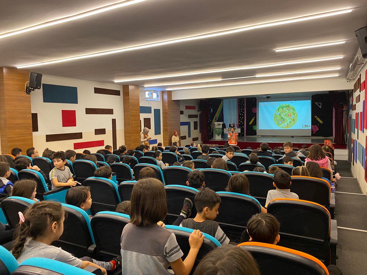 We gave a seminar on climate and environment to our students within the scope of #climateactionproject 🙌 <a href="/AJRodriguezUN/">Alvaro Rodriguez</a> <a href="/SDGsInSchools/">Global Schools Program</a> <a href="/yorkshirejohn/">John Rolfe MBE</a> <a href="/JenWilliamsEdu/">Dr. Jennifer Williams #GoalsProject</a> <a href="/koentimmers/">Koen Timmers #climateactionedu</a> <a href="/baskentgenclikk/">Başkent Gençlik Meclisi</a> <a href="/halilibrahimy_/">Halil İbrahim YILMAZ</a> <a href="/bitesizeSDGs/">bitesizeSDGs 🌎🌍🌏</a> <a href="/TakeActionEdu/">Take Action Global</a> <a href="/AbhilashaTochi/">Abhilasha Singh #T4Ambassador #TeachSDGs #GSAAmba</a> <a href="/JuliaFliss/">Julia Fliss 🌎🌐⚛️ #ISTELive</a>