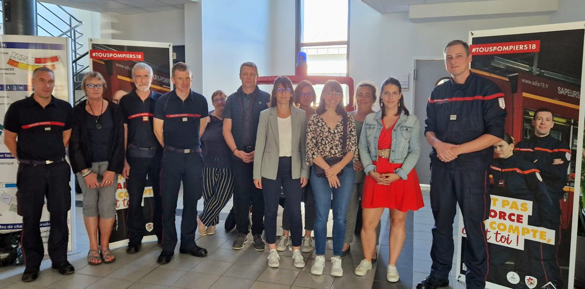 SDIS_18's tweet photo. 👥Réunion de suivi entre les acteurs médico-sociaux (@departement_18 - #DAC18) et le SDIS18 sur la mise en œuvre de la convention signée en début d'année 2023, visant à établir un partage d'informations sécurisé entre nos services 1/4 https://t.co/DgW7mFCzcp