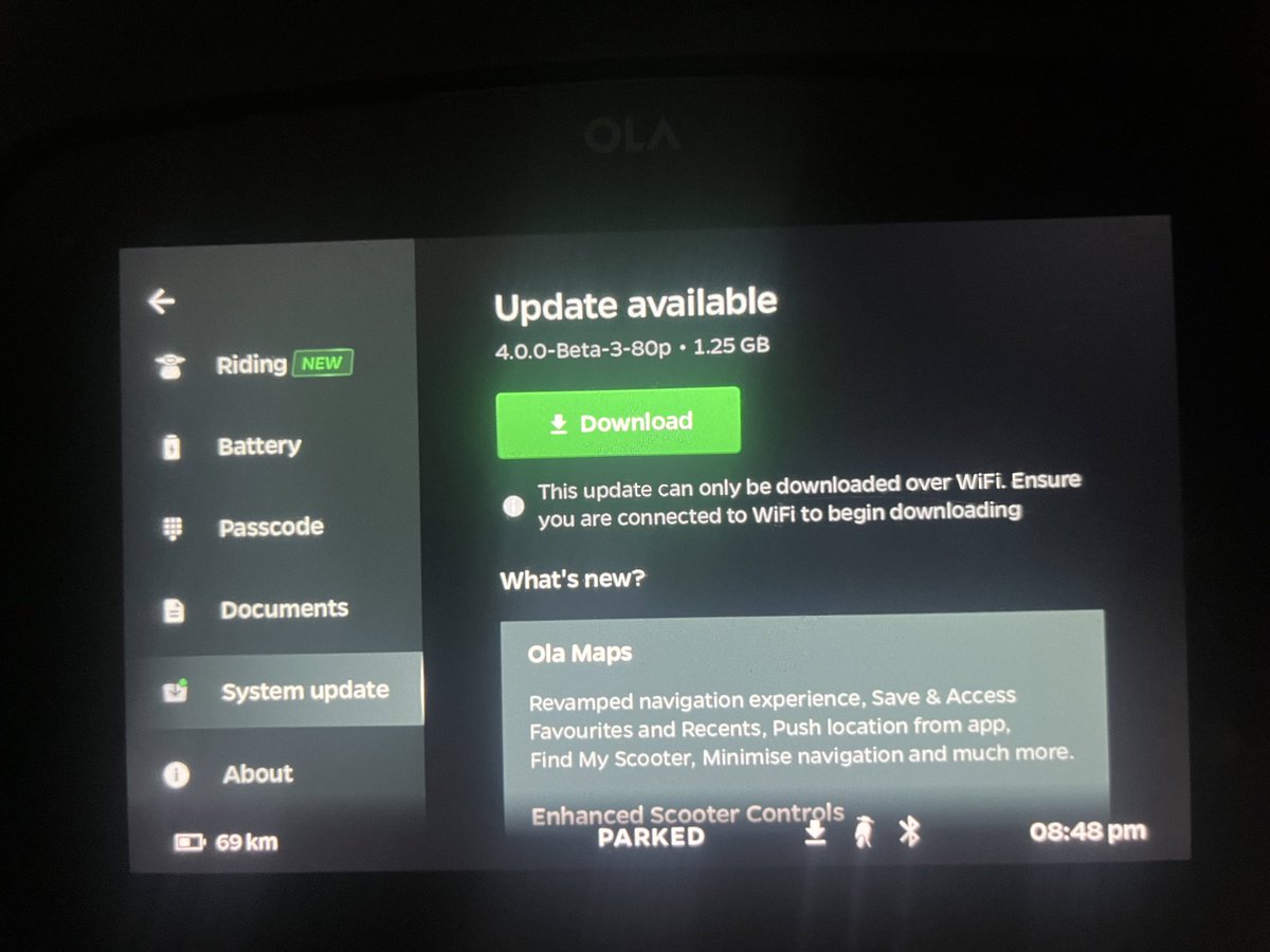 Pavan1739's tweet photo. Finally got #MoveOS4 🛵🛵🛵🛵⚡⚡⚡⚡ can't wait to explore the new features 😊
Thank you @akhandelwal @suvonilc @Khalidaaalbadri @bhash https://t.co/Wpv09wcUg7