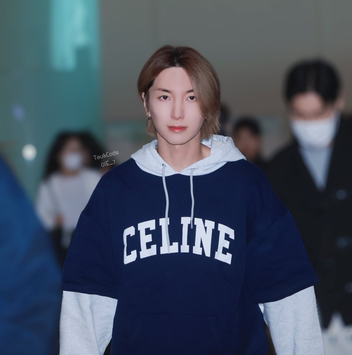 teukcode01E_7's tweet photo. 정말 매력적이다⋯
深陷在這個魄力十足的氣場裡,果然是我們隊長
The power of leader.
#이특 #leeteuk #superjunior #슈퍼주니어 #イトゥク #利特 #teukcode01e_7
#kcon2023saudiarabia https://t.co/emzpA5Ndg0
