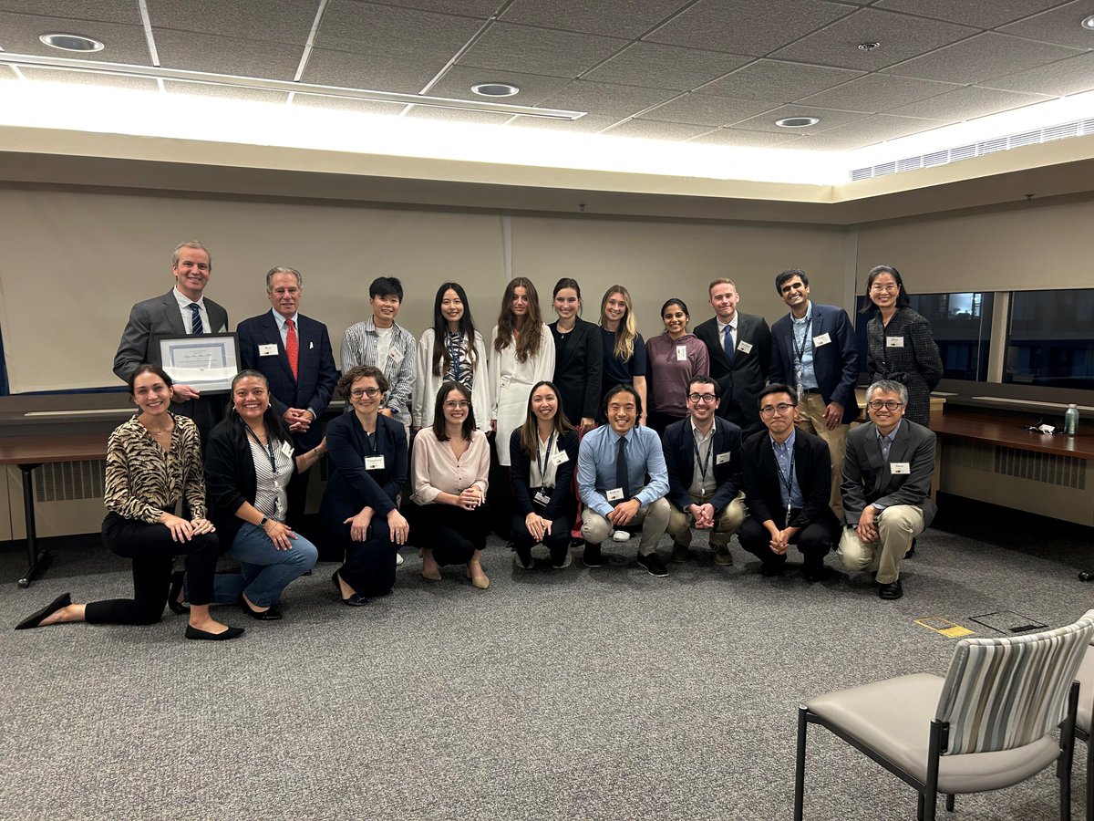 Amanda E Garza (@amandaegarza10) on Twitter photo 🎉Congratulations <a href="/VanAllenLab/">Eli Van Allen</a> on the well-deserved Catsy Mentoring award! Your dedication & guidance have undoubtedly shaped the next generation of physicians & scientist. Your commitment to fostering talent & advancing knowledge is truly commendable. <a href="/DanaFarber/">Dana-Farber</a> #mentorship 🎉Congratulations <a href="/VanAllenLab/">Eli Van Allen</a> on the well-deserved Catsy Mentoring award! Your dedication & guidance have undoubtedly shaped the next generation of physicians & scientist. Your commitment to fostering talent & advancing knowledge is truly commendable. <a href="/DanaFarber/">Dana-Farber</a> #mentorship