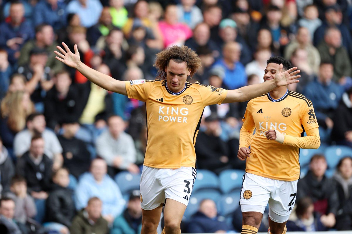 Out of all of the 𝟵𝟮 teams in the English Football League tiers, no team has conceded fewer goals per game than Leicester City (𝟬.𝟲) this season 🔝