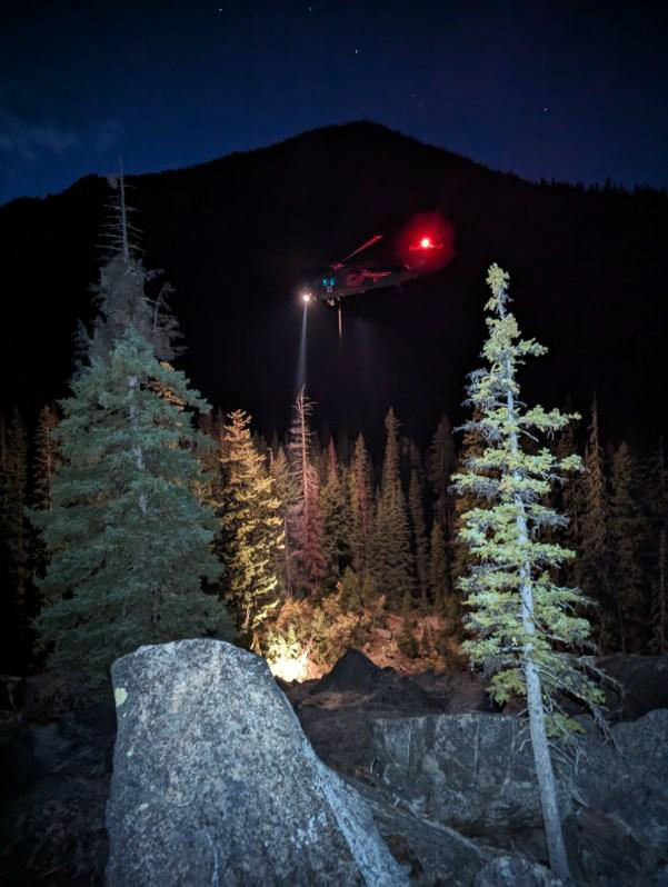 Soldiers assigned to U.S. Army Air Ambulance Detachment 'Yakima Dustoff' performed an aeromedical evacuation of a civilian near Colchuck Lake, Wash. on Oct. 4, 2023. Click the link to read more: army.mil/article/270648 #BornInBattle #tosavealife