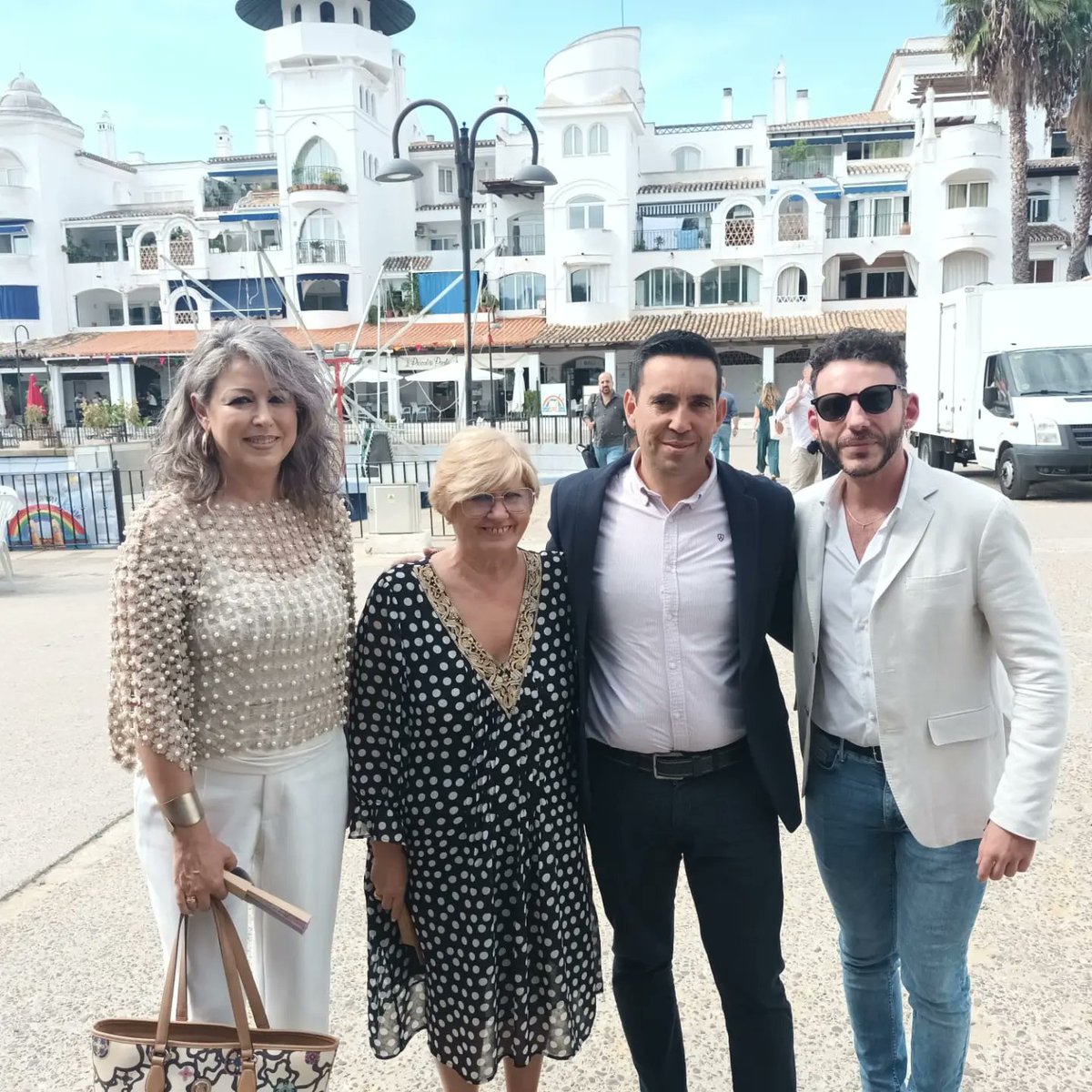 Nuestra Secretaria General del PSOE de San Juan de Aznalfarache <a href="/Inmaculada_MUCA/">Inma Muñoz Carvajal</a> ha asistido a la VII Feria Gastronómica del Río y el Mar en Gelves por invitación de Isabel Herrera la alcaldesa.
