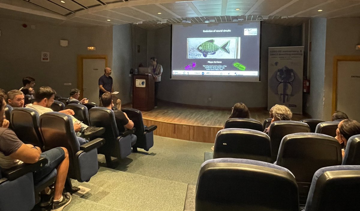 Amazing talk today at #CABDseminars with @filodelbene from @InstVisionParis . Dr. Del Bene talked about several projects focused in understanding the visual system. Filippo was hosted by @JuanRMartinezMo