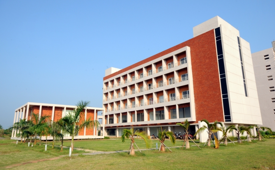 NEWS7Odia's tweet image. ଇଣ୍ଟରନ୍ୟାସନାଲ ମ୍ୟାନେଜମେଣ୍ଟ ଇନଷ୍ଟିଚ୍ୟୁଟ ଭୁବନେଶ୍ୱର ପକ୍ଷରୁ ମ୍ୟାନେଜମେଣ୍ଟ କନକ୍ଲେଭ ଆୟୋଜିତ
#ManagementConclave #IMIBhubaneswar #PrameyaNews7 
 
prameyanews7.com/management-con…