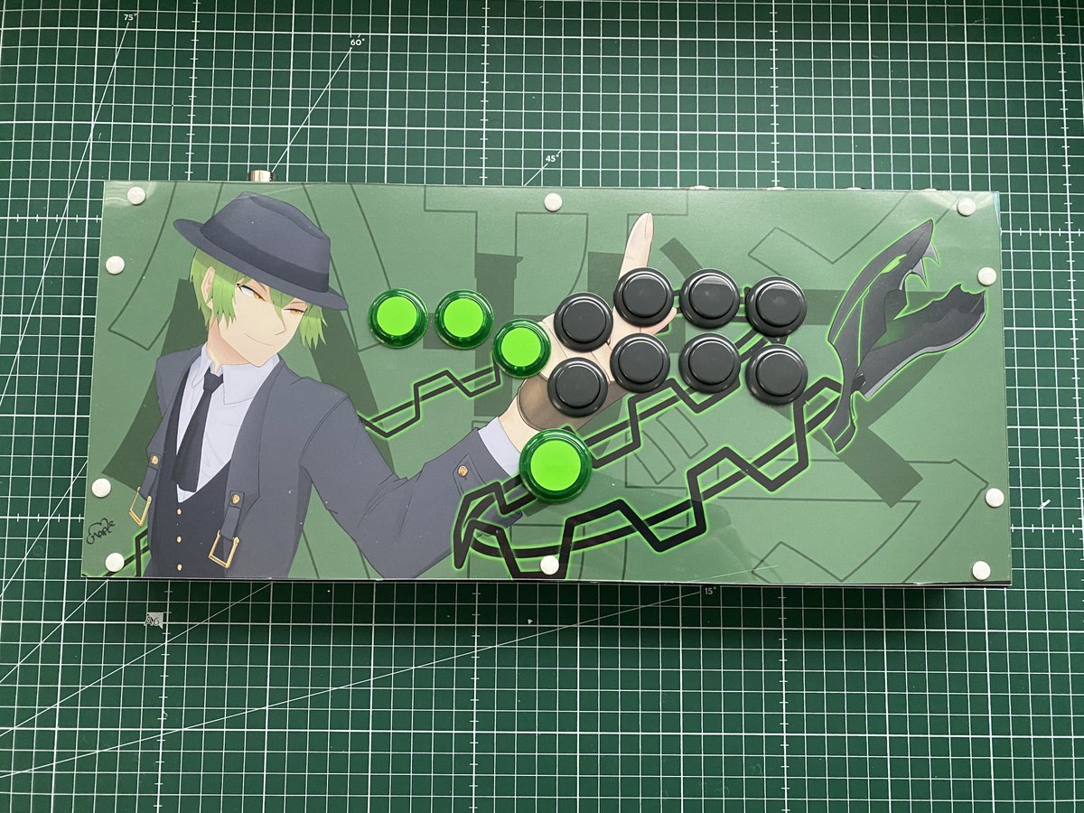 CloudedMaple's tweet photo. I modded my hitbox :o https://t.co/pS1PB7eZSP