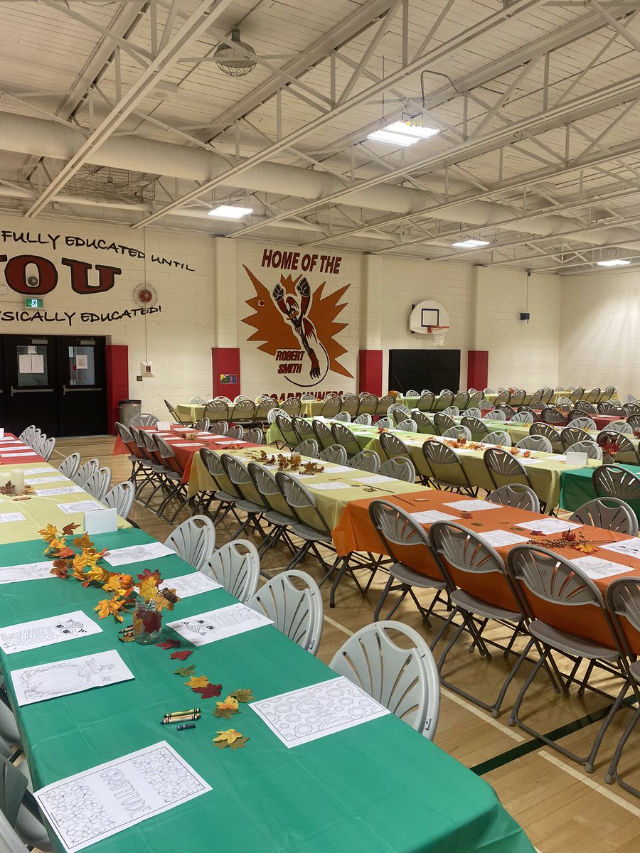 RSS_LSSD's tweet image. Thank you to Ms. Scott’s grade 3/4 class for decorating our gym in anticipation of our Thanksgiving Feast. Amazing job!