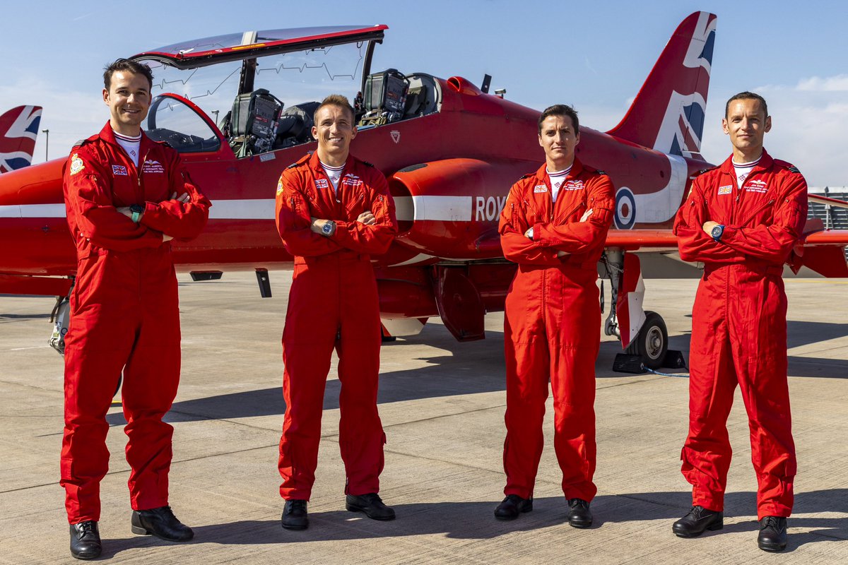 rafredarrows's tweet photo. Meet the new pilots joining the #RedArrows for 2024 and plans for a Diamond Nine in the team’s 60th display season: https://t.co/WxXkt8i7er https://t.co/eLX0YD9usc