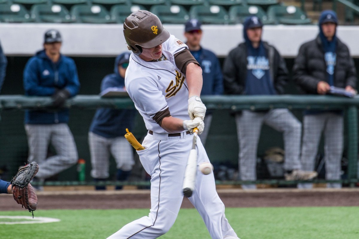 TheBaseballCube.com ⚾️ (@thebaseballcube) on Twitter photo ERIC MAFFIE of <a href="/USFIL_baseball/">USF Saints Baseball</a> had a great 2⃣0⃣2⃣3⃣ college season 🔥
---
.383/.471/.851
G: 51
AB: 188
R: 58
H: 72
2B: 24
HR: 20
RBI: 62
BB: 28
---
<a href="/molinebaseball/">Moline Maroons</a> HS
<a href="/EricMaffie/">Maff</a>
thebaseballcube.com/content/player… ERIC MAFFIE of <a href="/USFIL_baseball/">USF Saints Baseball</a> had a great 2⃣0⃣2⃣3⃣ college season 🔥
---
.383/.471/.851
G: 51
AB: 188
R: 58
H: 72
2B: 24
HR: 20
RBI: 62
BB: 28
---
<a href="/molinebaseball/">Moline Maroons</a> HS
<a href="/EricMaffie/">Maff</a>
thebaseballcube.com/content/player…