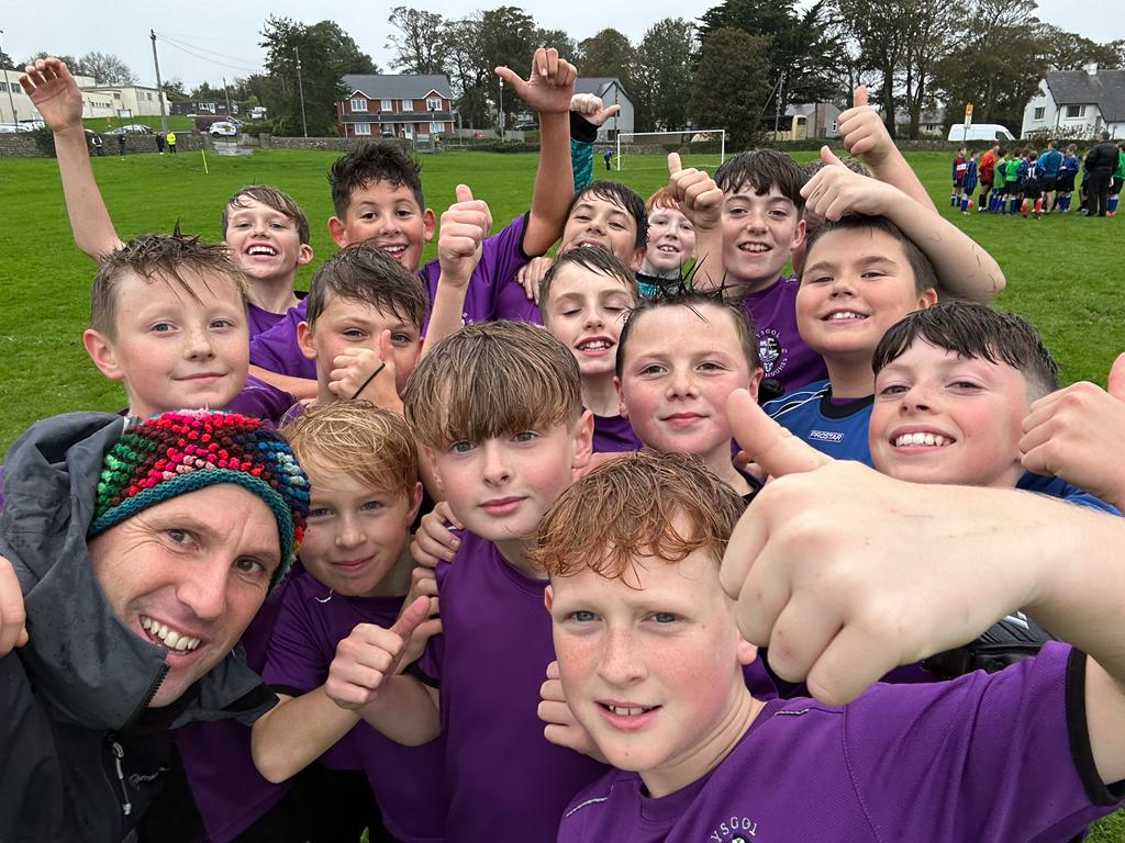 Ysgol David Hughes tweet media