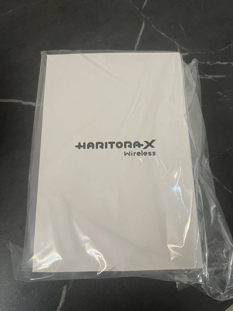 VarooVt's tweet photo. In more positive news 

THIS BAS BOY JUST ARRIVED https://t.co/UTuewgUTtZ