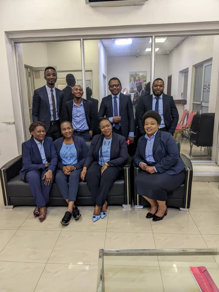 EquityBCDC's tweet photo. Dans le même élan, le Directeur régional a également visité nos agents bancaires EquityBCDC Express.
« Le client au centre de nos actions! »
#EquityBCDC #CUSTOMERWEEK
#EquityCare #REGIONEST https://t.co/ysCrR627PB
