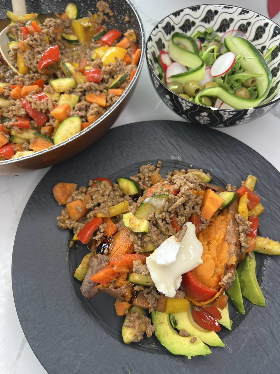 BELLYGOODNESS tweet media