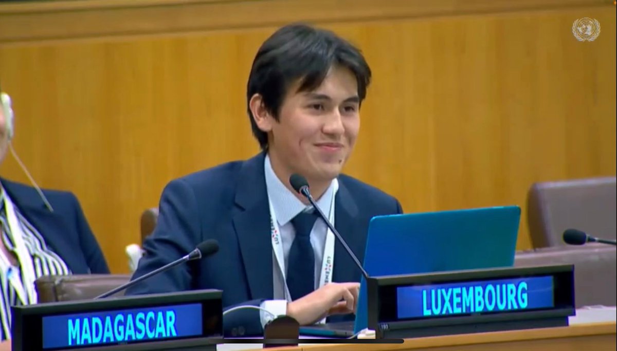 UNYDLU_official's tweet photo. On 2nd October, we intervened in the #ThirdCommitteโs General Debate on Crime, Information and Technology.
Concerns about #digitalliteracy, #cyberbullying, and other online issues are growing, and governmental and private stakeholders must protect #youth both online and offline. https://t.co/OS2SSfqAfR