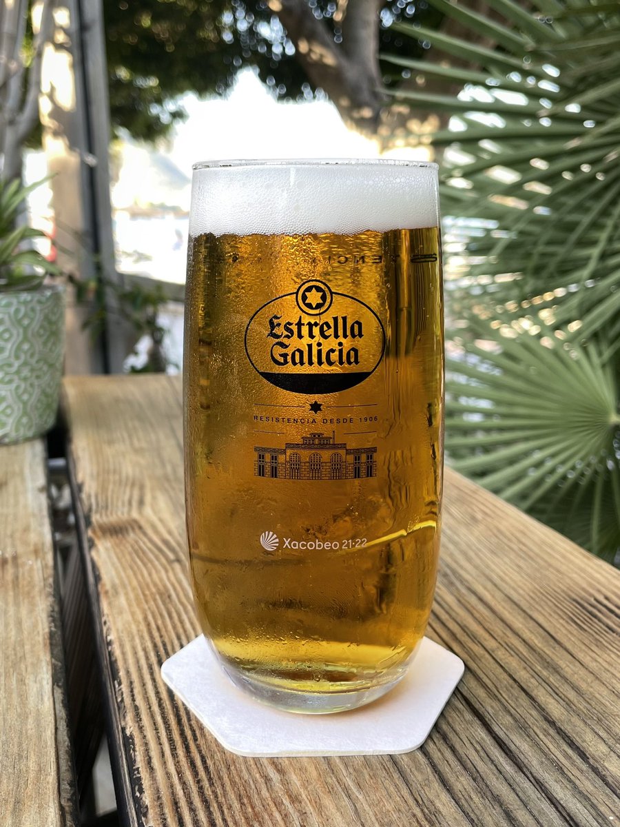 IanM1871's tweet photo. #ViewFromThePew The Olive Tree, Palma Nova. Delightful. Thanks for the recommendation @Jamie_Seagrave ๐๐บ Salut, have a great weekend, big weekend of football ๐ https://t.co/vYfIgnjDBr