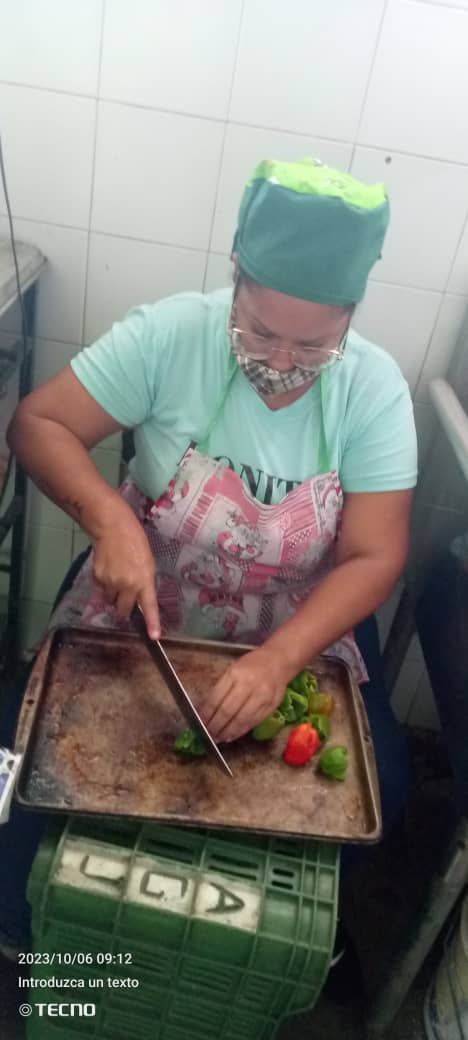 #06Octubre

Cocineras del territorio #tacarigua en la entrega de Ingesta de los colegios para los niños y niñas de la patria 🇻🇪🧑🏻‍🍳👩🏻‍🍳

<a href="/_LaAvanzadora/">Yelitze Santaella</a> <a href="/pedrodiazg59/">Pedro Diaz</a> <a href="/cnaecarabobo/">CNAE Carabobo 🦇🔟</a> <a href="/cnaeoficial/">cnaeoficial</a> <a href="/NorelysABolivar/">Norelys Bolívar</a> <a href="/FontalvoCNAE/">Jesús Fontalvo</a> <a href="/gaza1616/">Fuerza, Fe, Esperanza y Amor</a> <a href="/xiomaluna/">XIOMARA LUNA PROFESIONALES Y TÉCNICOS</a> <a href="/dilia_machado/">Dilia Machado</a>

#ElEsequiboEsVenezuela