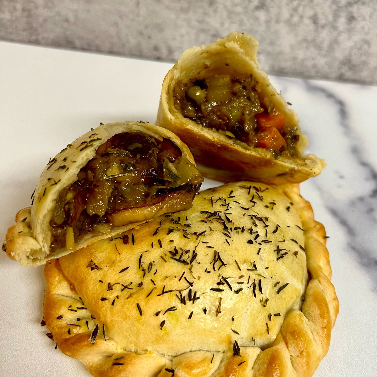 Delta Hand Pies tweet media