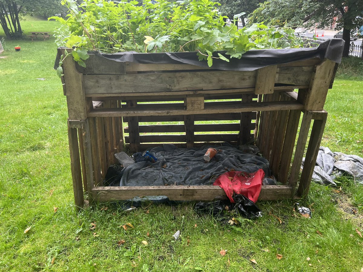 Here’s where people are sleeping in St. John’s. Time for action <a href="/PremierofNL/">Premier of NL</a> <a href="/Joanne_NL/">Joanne Thompson</a> <a href="/SeamusORegan/">Seamus O'Regan Jr</a> <a href="/LiberalPike/">Paul Pike Liberal MHA</a> 
#nlpoli 
#canpoli