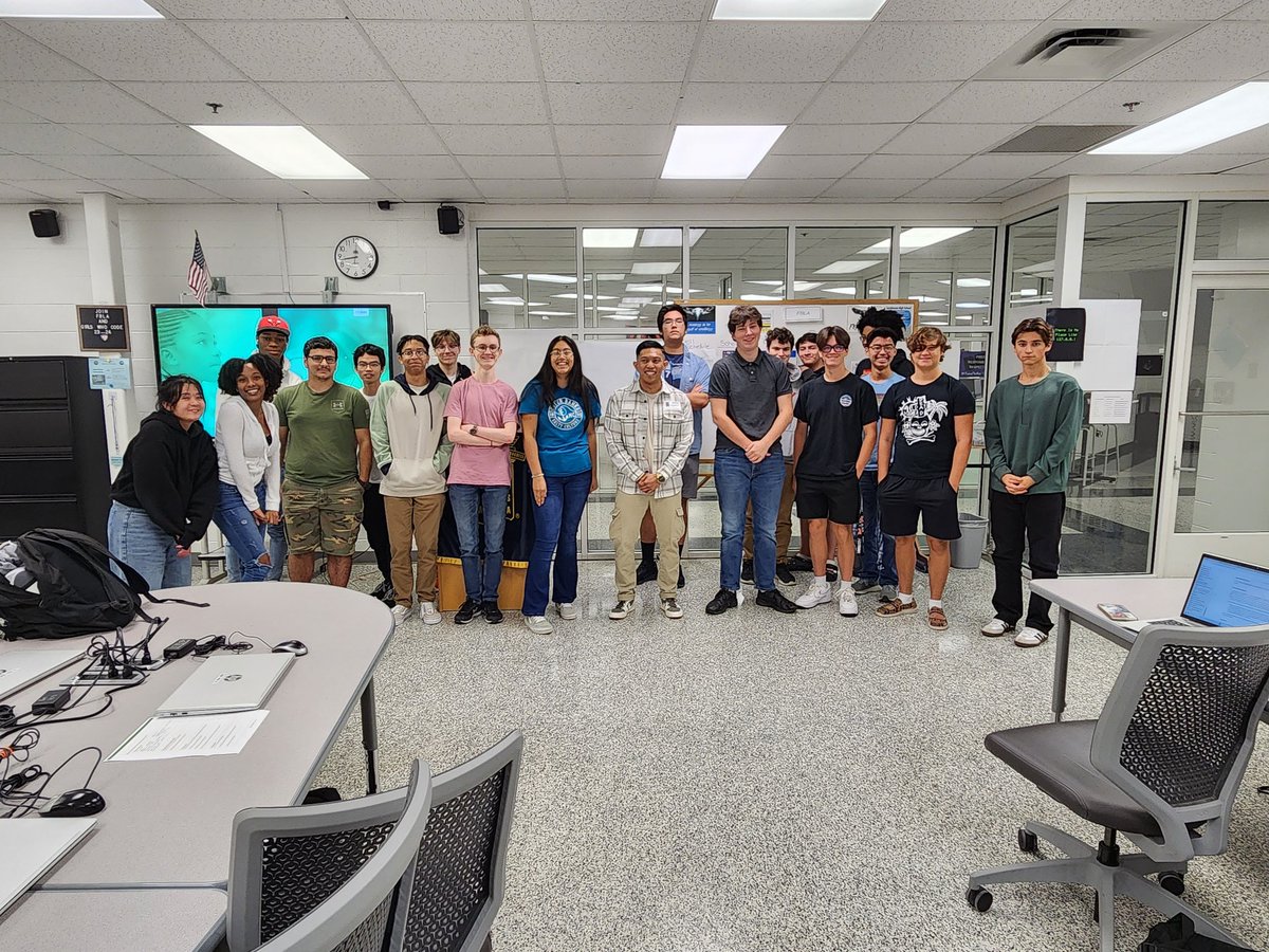 I love to see my students succeed in life. Thank you Aaron Paul LHS class of 2016 for coming to speak to my Cybersecurity class today. I'm proud of all of your accomplishments with blessings of more to come!