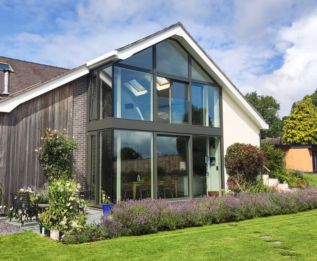 What an brilliant Trustpilot review from one of our customers 😊😎 Do read the full review! It makes all the hard work (and we do work very hard) worthwhile. Thanks for your kind words Lee 😀
uk.trustpilot.com/review/spectru…