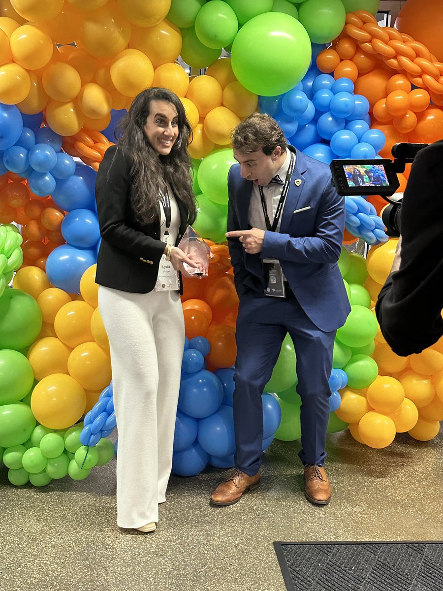 Lydia_Michael's tweet photo. Honored to receive the Salute Award from @techtowndetroit last evening - the highest honor celebrating #entrepreneurship in the city. A big thank you to TechTown, my team, clients, partners and all who have supported my journey.

Feels like I’m just getting started! 💜 https://t.co/Hpw7pjN5Eg
