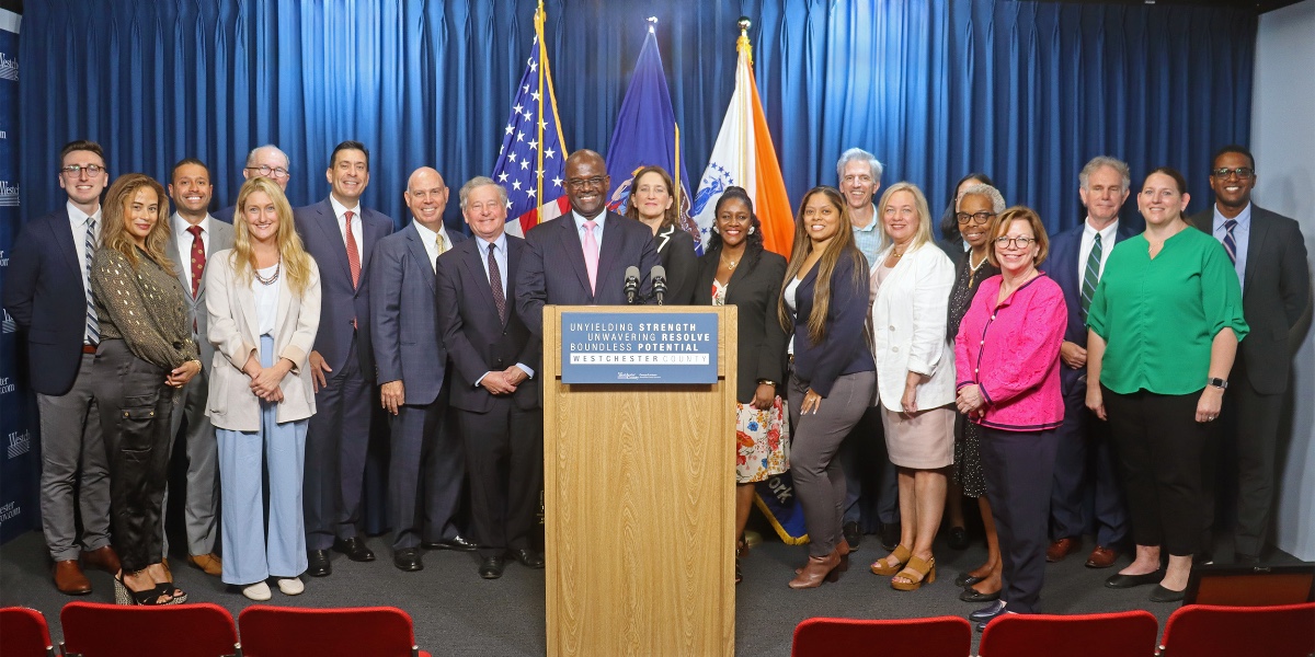 Connect Westchester is launched! We're a proud partner in this effort to bridge the digital divide and build a healthy economy. Thanks to partners @westchesteroed @thestemalliance @westlibsys for critical work in advancing digital access and equity. 
brnw.ch...