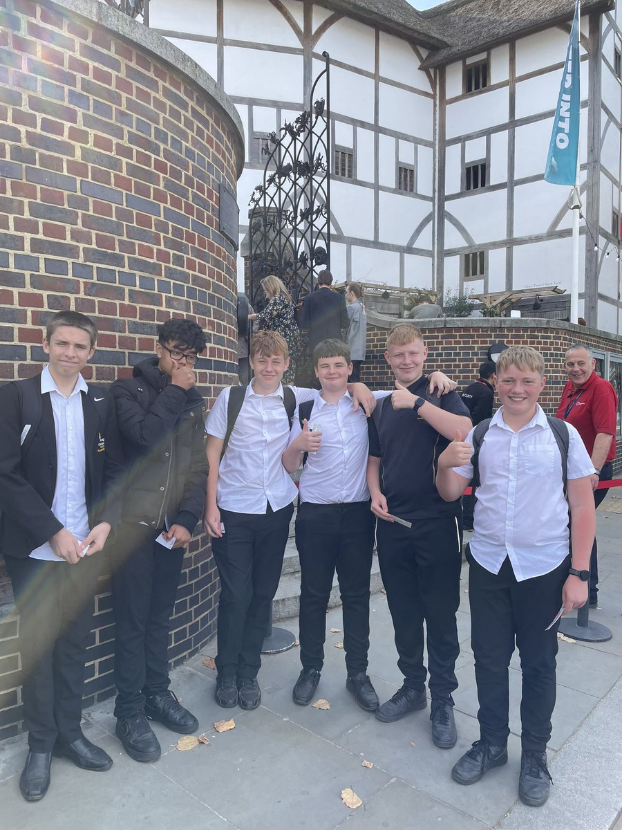 English @ Victory tweet media