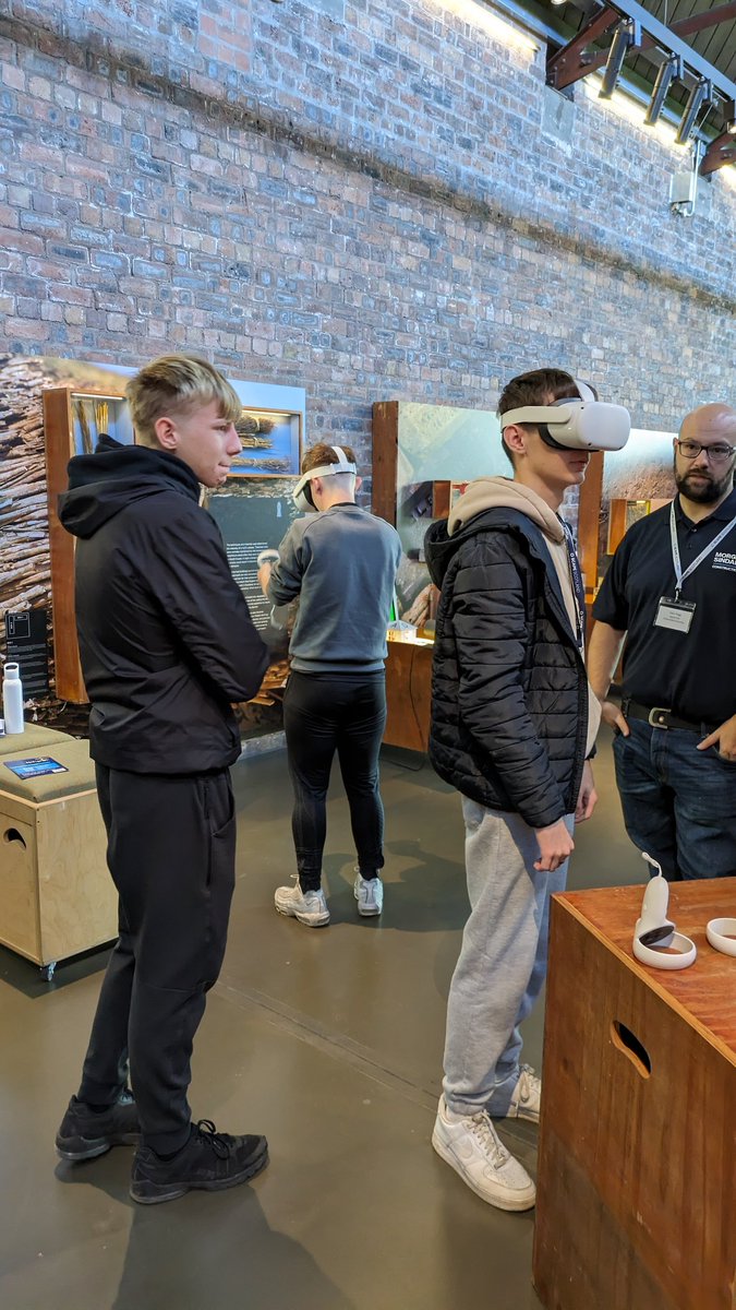 SHSDesignTechnology tweet media