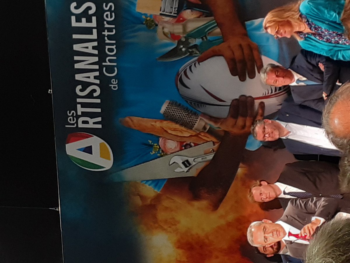 Pôle emploi Eure-et-Loir présent lors du discours d'ouverture des #artisanales de Chartres. 
<a href="/capeb_fr/">La CAPEB</a> <a href="/FFBatiment/">FFB</a>