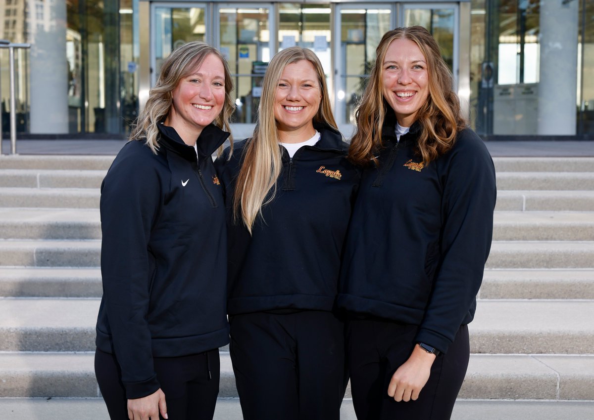 Loyola Softball tweet media