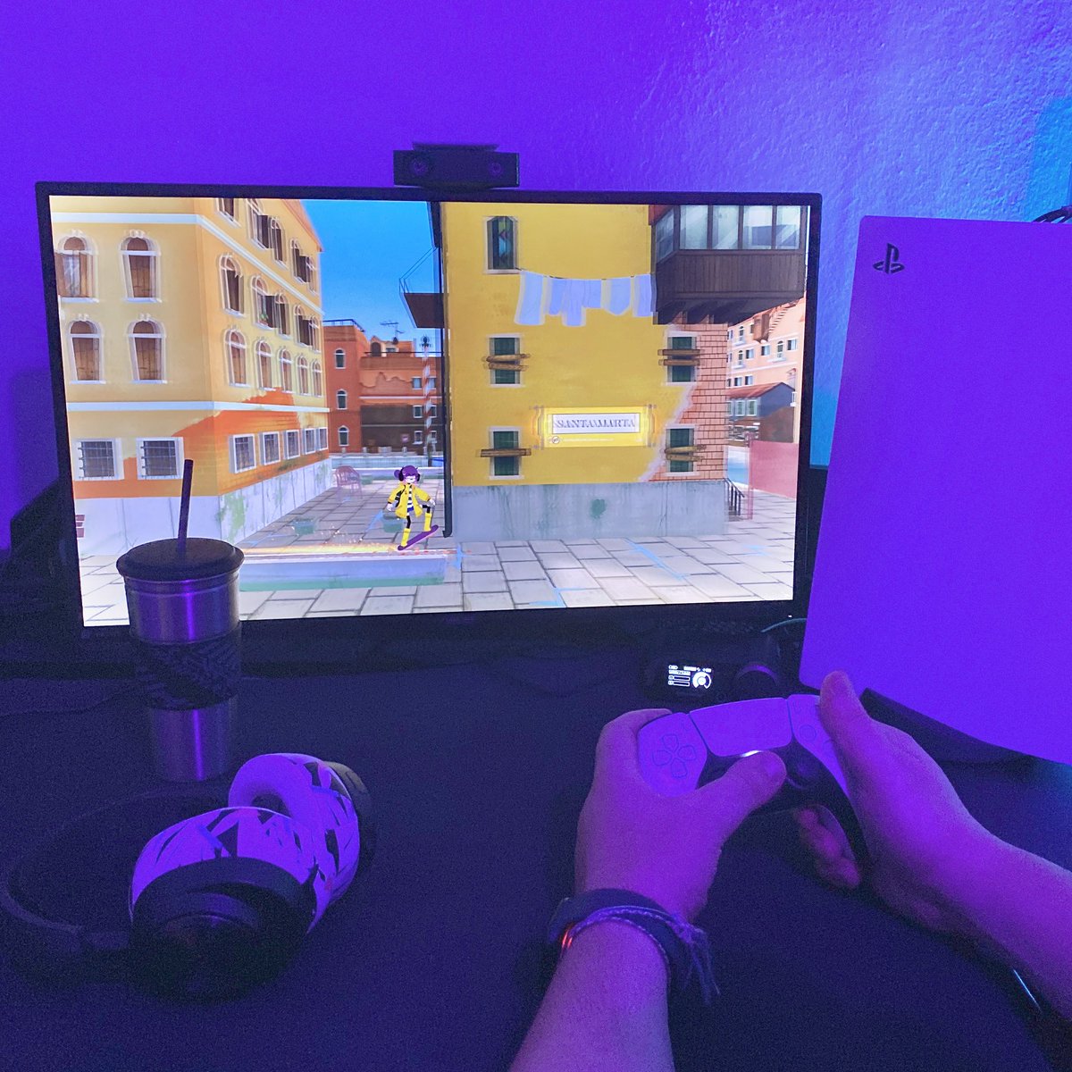 "What's this??? 👀"

Looks like <a href="/sball90/">Sam Ball</a> 's cat, Hunter, is enjoying watching Nova zoom around with their hoverboard. 👀
Next thing we might see is him playing on the couch with the PS5!

Are you also joining Hunter in playing our game? Let us know👇